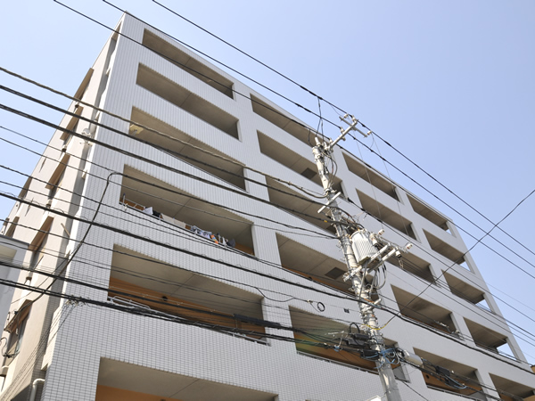 クレッセント鶴見の外観