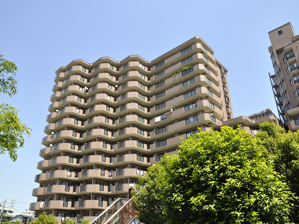 ナイスパークステイツ横濱鶴見の外観