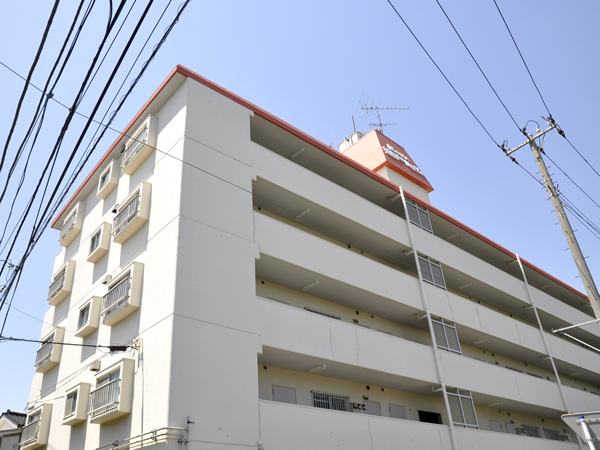 鶴見パールハイムの外観