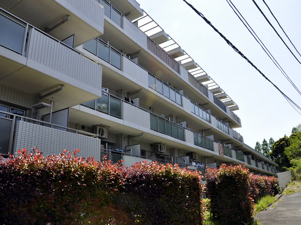 リステージ三ツ池公園の外観