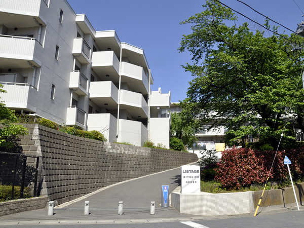 リステージ三ツ池公園の外観