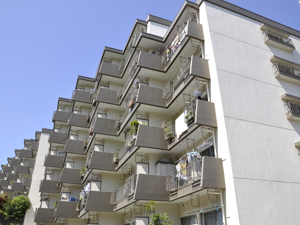 ニッコーハイツ三ッ池公園の外観