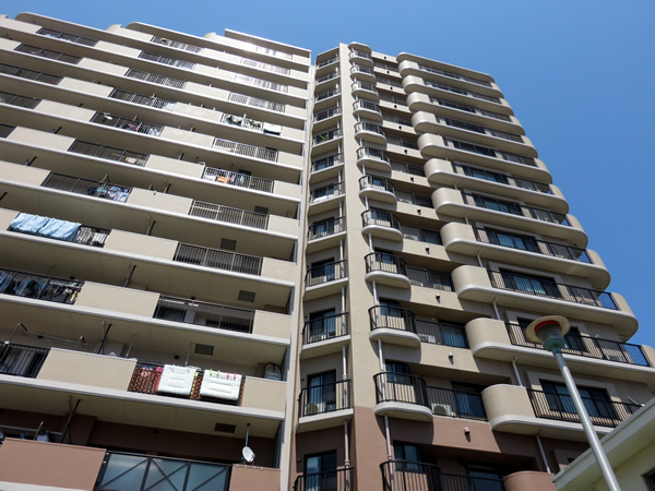 オーベルグランディオベイフロントの外観