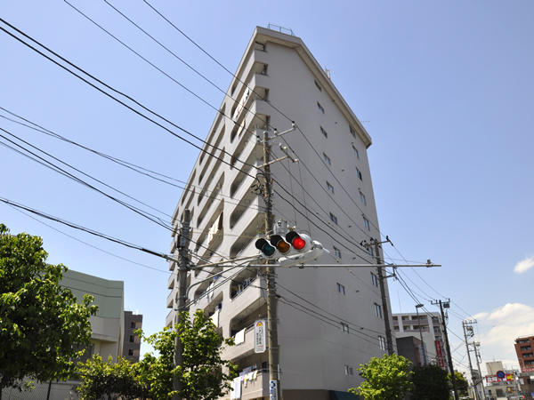 ミカドマンションの外観