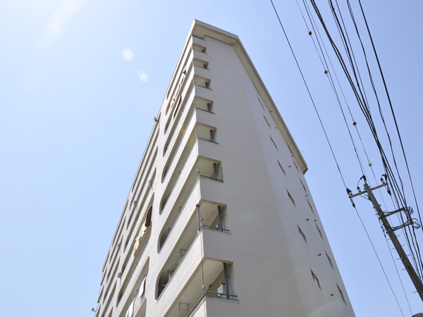 ミカドマンションの外観