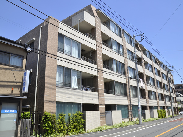 ヴォアール鶴見寺谷の外観