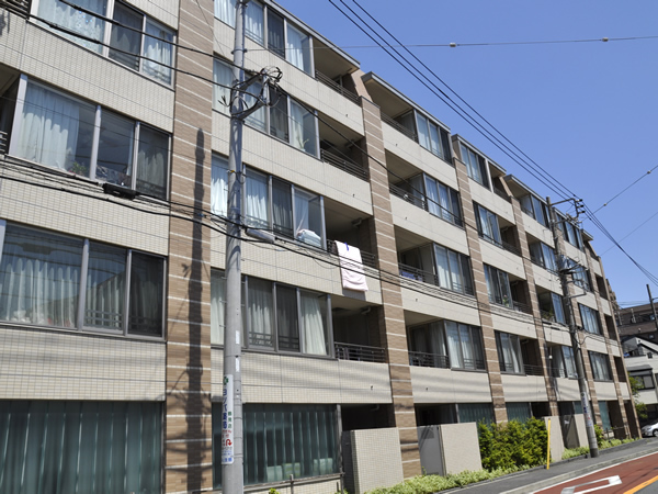 ヴォアール鶴見寺谷の外観