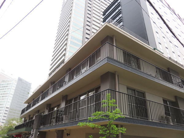 パラッツオ赤坂の外観