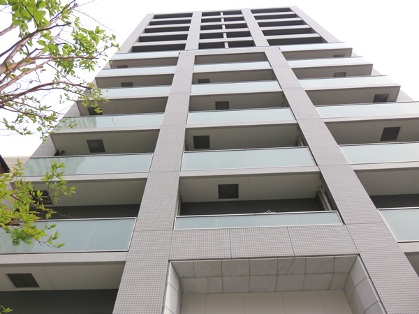 クラッシィスイート赤坂の外観