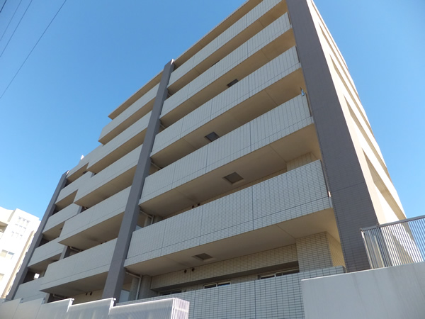 ウェルフェアステージ美しが丘サヴァーニの外観