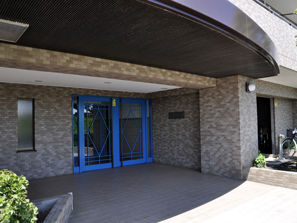 鶴見パークホームズ2番館の外観