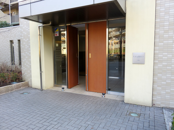 ララヒルズ２番街の外観