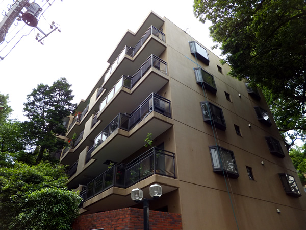 アルス瀬田1号棟の外観