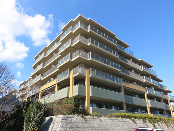 ララヒルズ７番街の外観