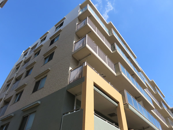 ララヒルズ７番街の外観