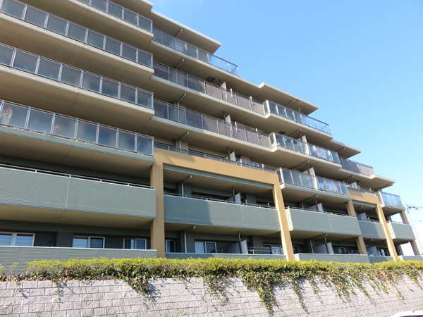 ララヒルズ７番街の外観