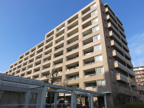 エステスクエア小田急相模原ステージ4の外観