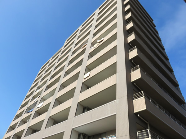 エステスクエア小田急相模原ステージ3の外観