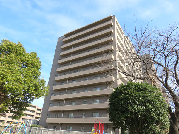 エステスクエア小田急相模原ステージ3の外観