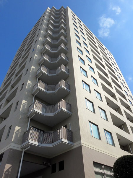 新百合ヶ丘パークハウス4番街の外観