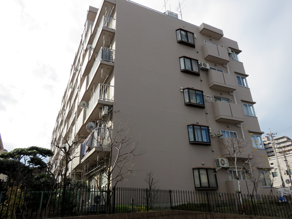 恒陽小田急相模原マンションの外観