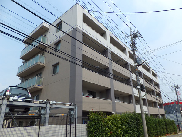 グローベルザフォーレ横濱仲町台の外観