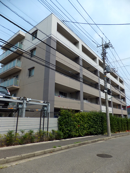 グローベルザフォーレ横濱仲町台の外観