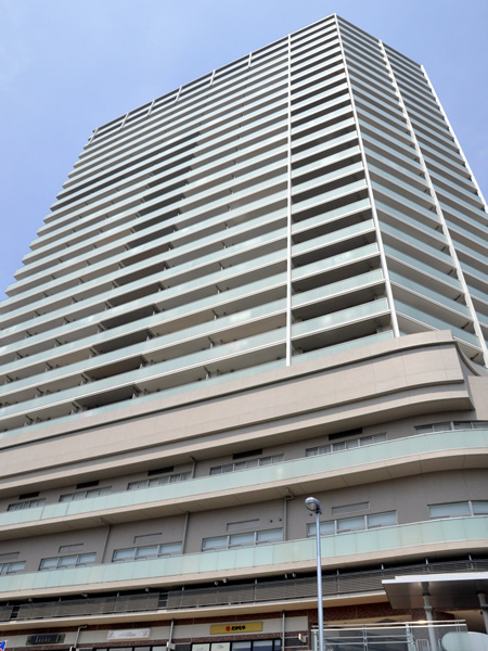 プラウドタワー相模大野の外観