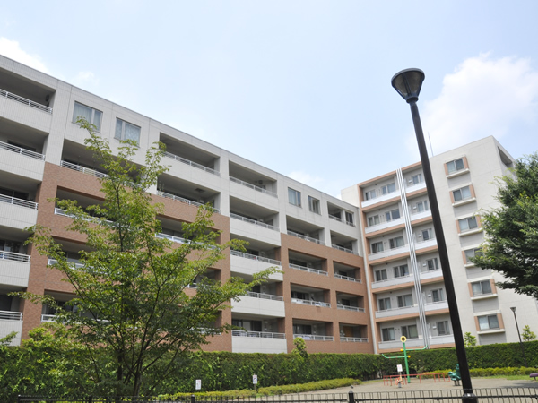 プラウド相模大野の外観