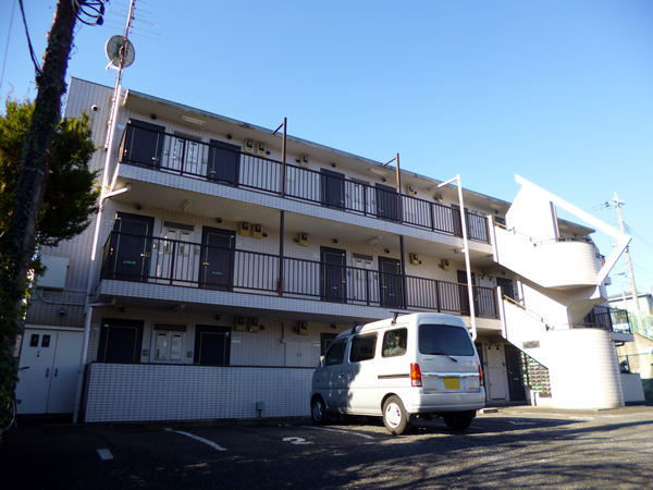 キャッスルマンション東林間の外観