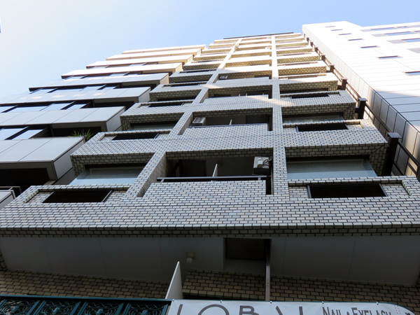 日本橋センチュリープラザの外観