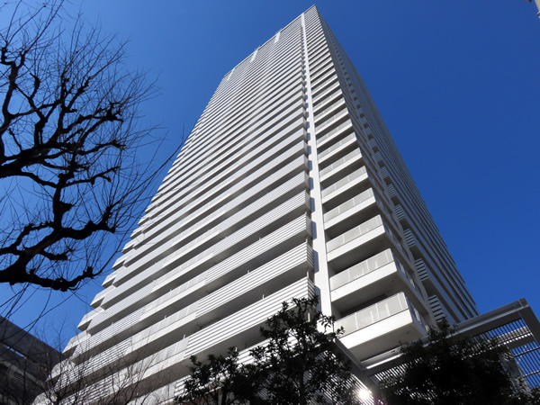 リガーレ日本橋人形町の外観