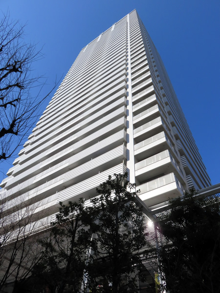 リガーレ日本橋人形町の外観