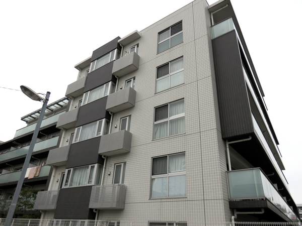 ブランディア武蔵中原の外観