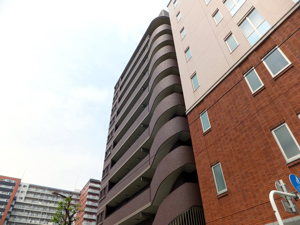 グリフィン横浜プライムスクエアの外観