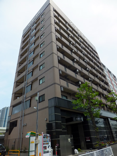 グリフィン横浜高島町の外観