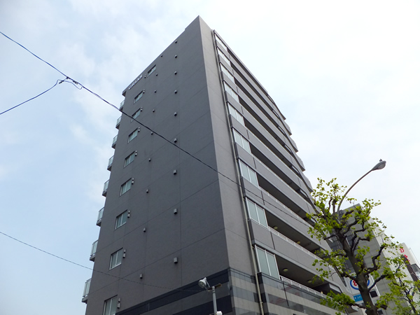 グリアス横浜プルミエールの外観