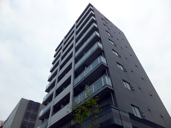 グリアス横浜プルミエールの外観