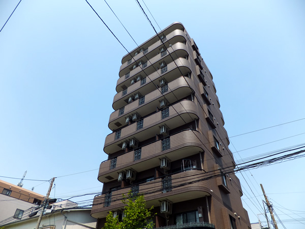 グリフィン横浜ヴィラの外観