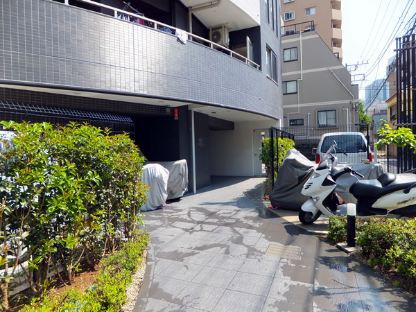 クオス横浜の外観