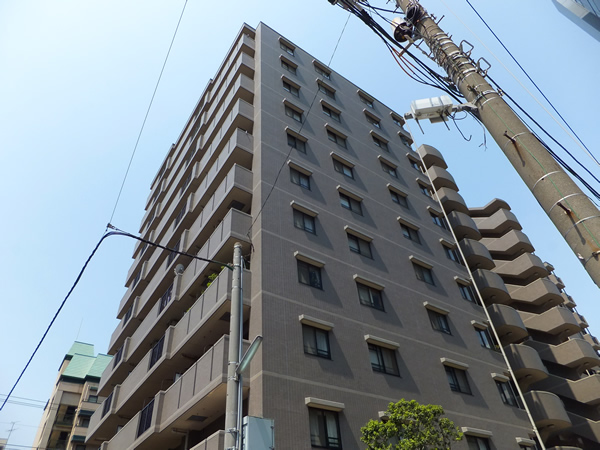 シャリエ横浜ベイグランデの外観