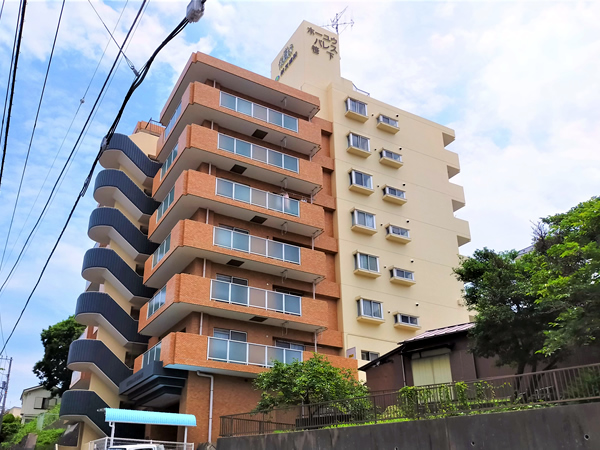 ホーユウパレス笹下の外観