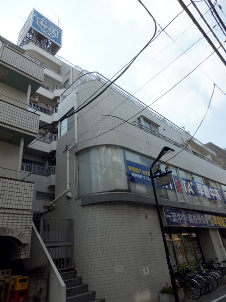 グローリア初穂石神井公園の外観