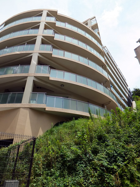 エルクラウディア青葉の外観