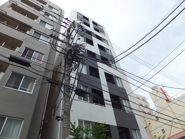 アランシア鶴見の外観