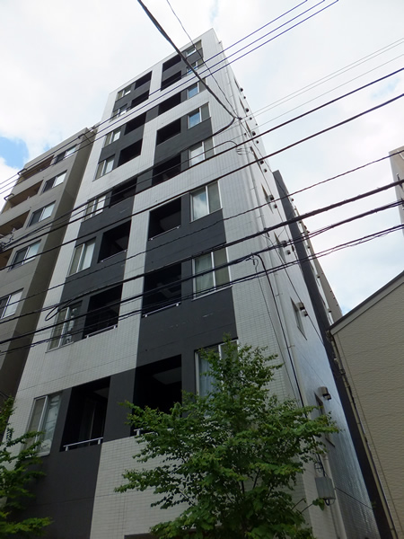 アランシア鶴見の外観