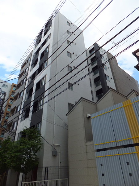 アランシア鶴見の外観