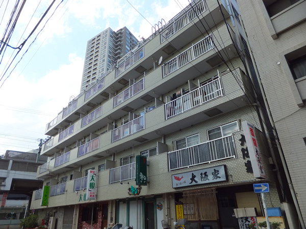 エンゼルハイム鶴見中央の外観