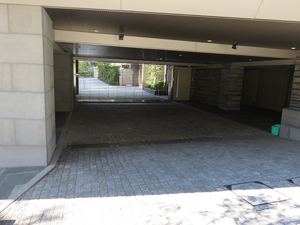 ザ・パークハウス宮前平エルドサウステラスの外観