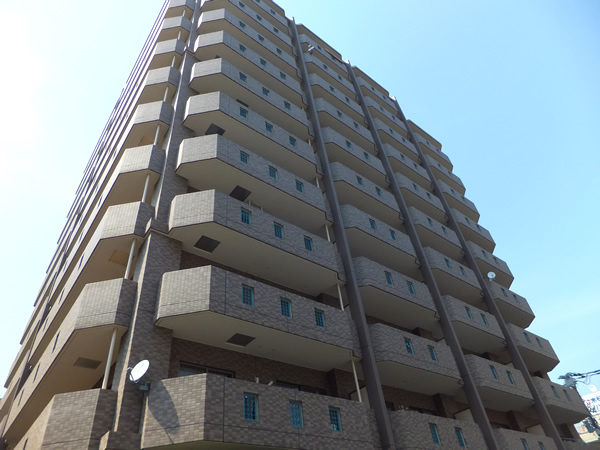 エステスクエア相模大野駅前の外観